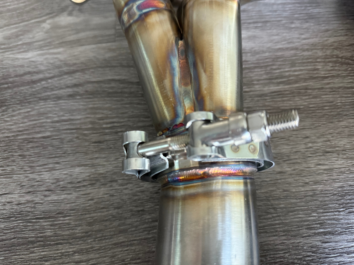 BMW E36 header v band flange